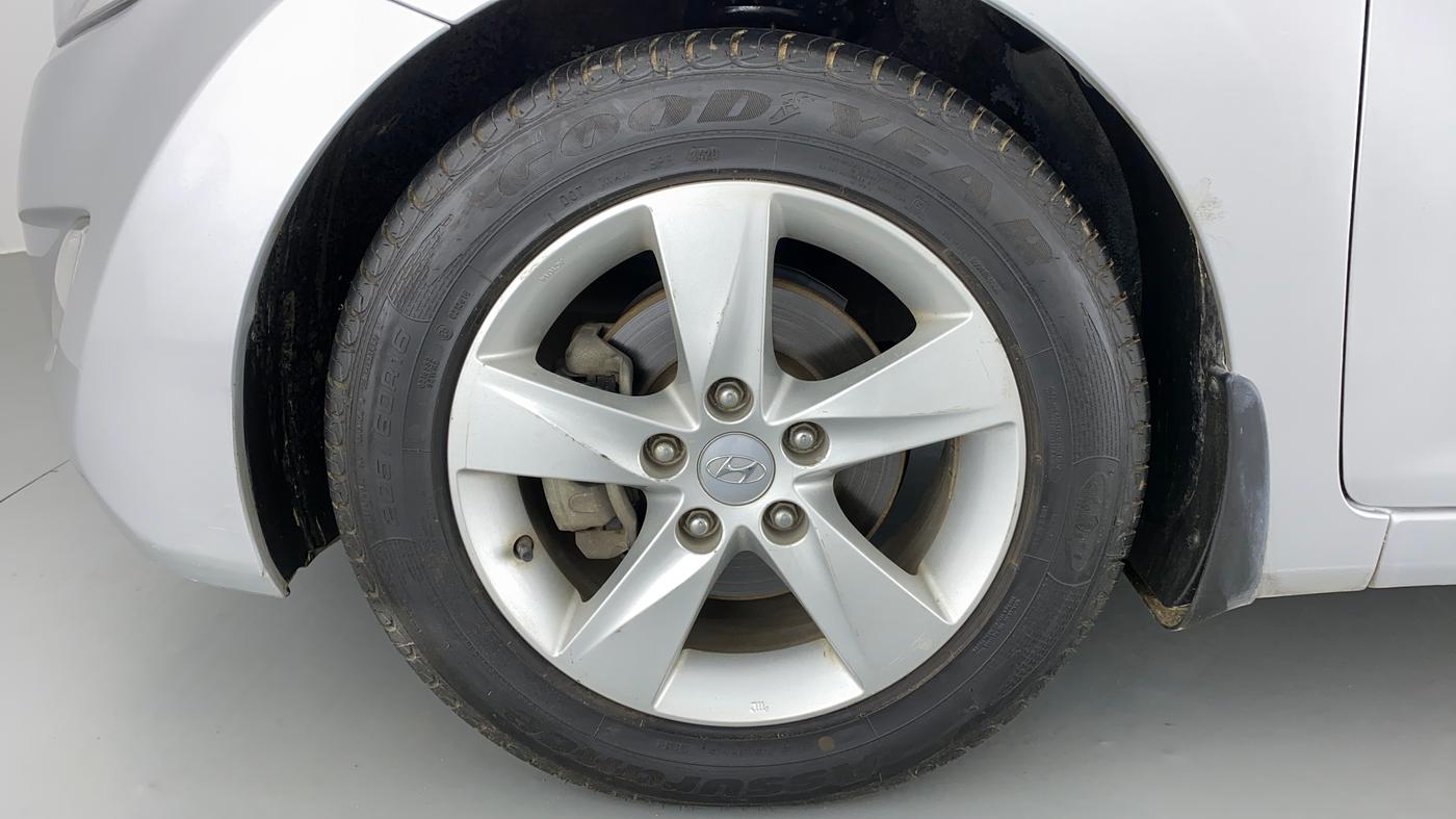 2013 Hyundai New Elantra 1.6 S MT DIESEL, Diesel, Manual, 48,405 km, Left Front Wheel
