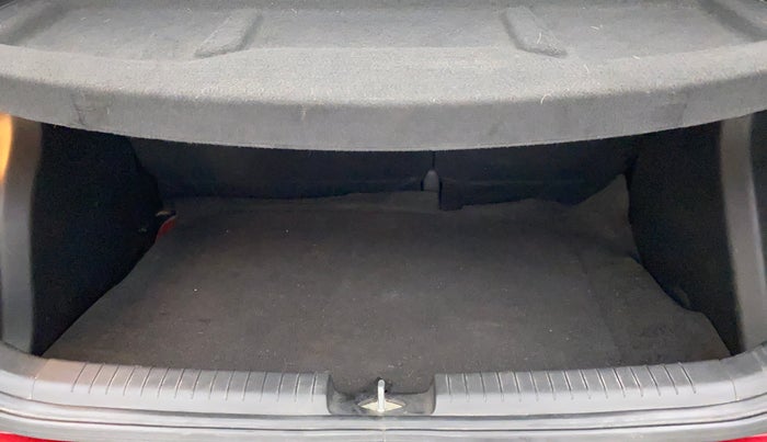2014 Hyundai Elite i20 ASTA 1.2, Petrol, Manual, 82,575 km, Boot Inside