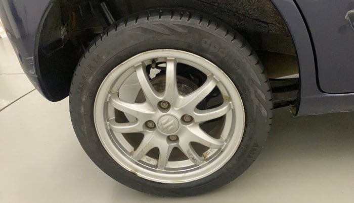 2017 Maruti Wagon R 1.0 VXI AMT, Petrol, Automatic, 65,289 km, Right Rear Wheel