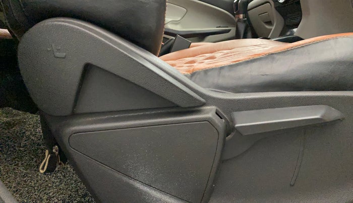 2017 Ford Ecosport TREND 1.5L DIESEL, Diesel, Manual, 1,22,815 km, Driver Side Adjustment Panel