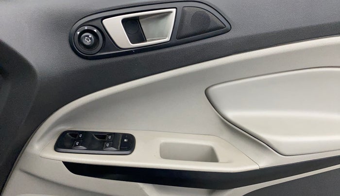 2017 Ford Ecosport TREND 1.5L DIESEL, Diesel, Manual, 1,22,815 km, Driver Side Door Panels Control