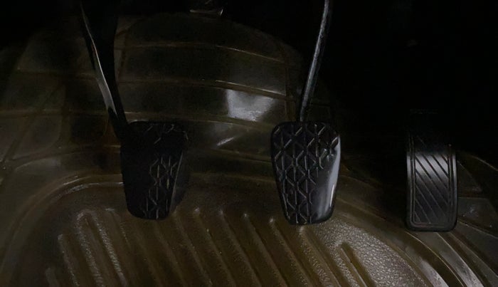 2017 Ford Ecosport TREND 1.5L DIESEL, Diesel, Manual, 1,22,815 km, Pedals