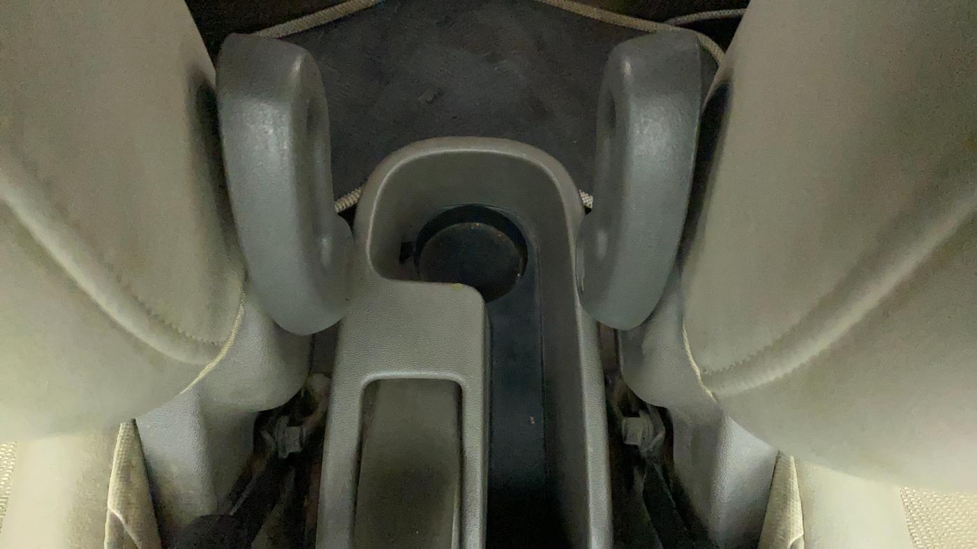 2012 Hyundai i10 ERA 1.1, CNG, Manual, 85,263 km, Driver Side Adjustment Panel
