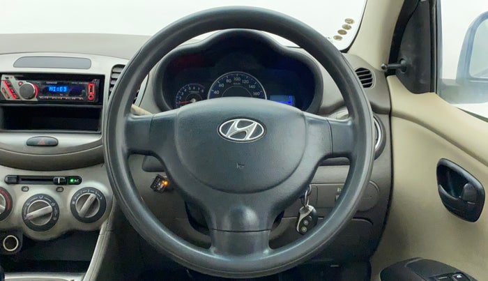2012 Hyundai i10 ERA 1.1, CNG, Manual, 85,263 km, Steering Wheel Close Up