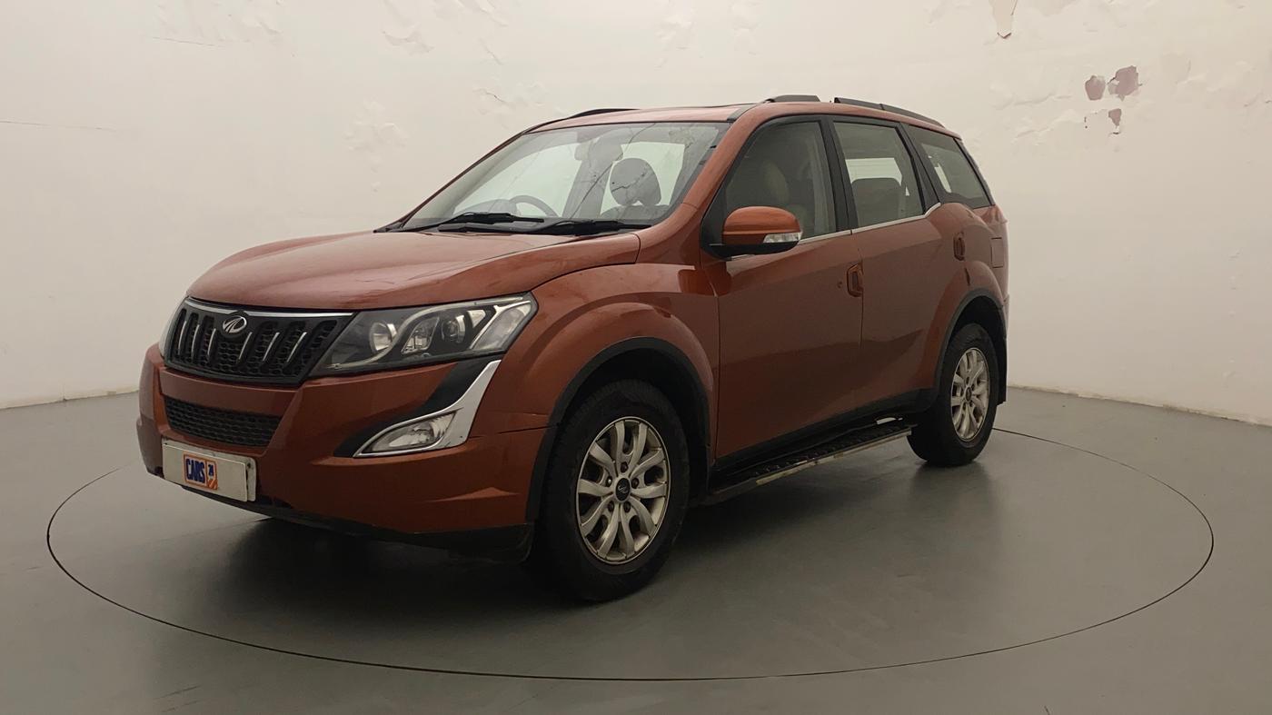 2017 Mahindra XUV500 W10 AT, Diesel, Automatic, 86,943 km, Left Front Diagonal