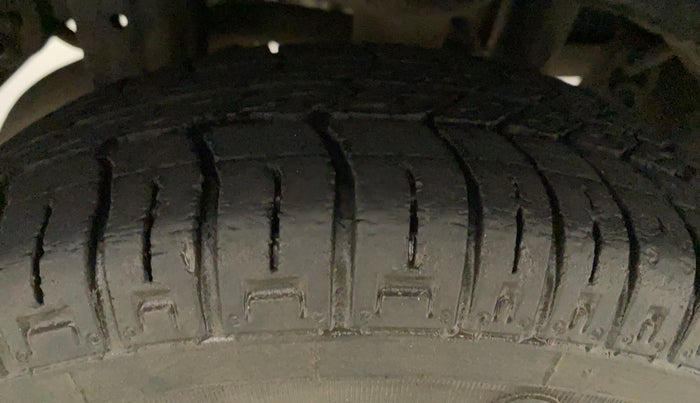 2016 Maruti Alto 800 VXI, Petrol, Manual, 53,419 km, Right Rear Tyre Tread