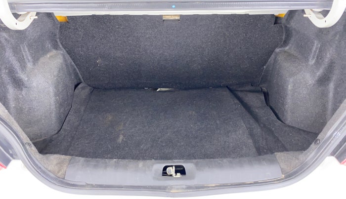 2014 Maruti Swift Dzire VXI 1.2 BS IV, Petrol, Manual, 35,077 km, Boot Inside