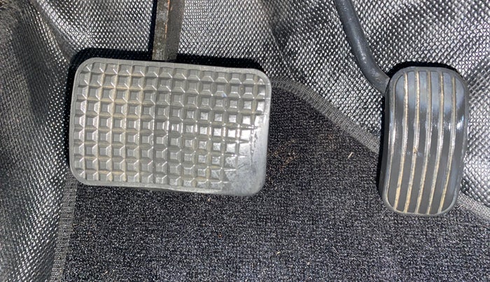 2018 Tata Tiago XZA PETROL, Petrol, Automatic, 1,38,852 km, Pedals