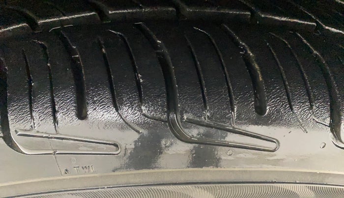 2018 Tata Tiago XZA PETROL, Petrol, Automatic, 1,38,852 km, Left Front Tyre Tread