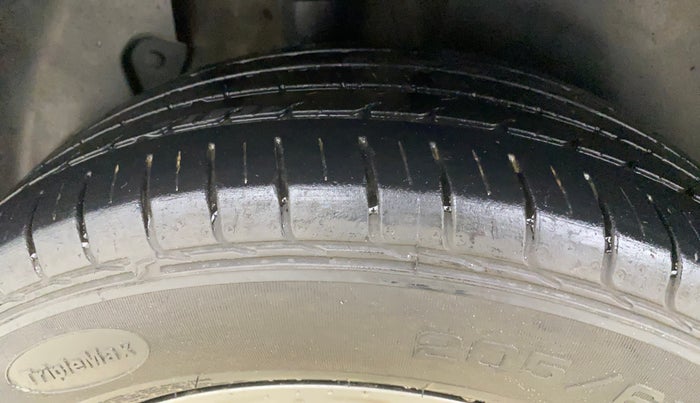 2023 KIA SELTOS HTK PLUS 1.5 IMT, Petrol, Manual, 57,754 km, Right Rear Tyre Tread