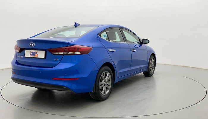 2016 Hyundai New Elantra 2.0 SX AT PETROL, Petrol, Automatic, 39,077 km, Right Back Diagonal