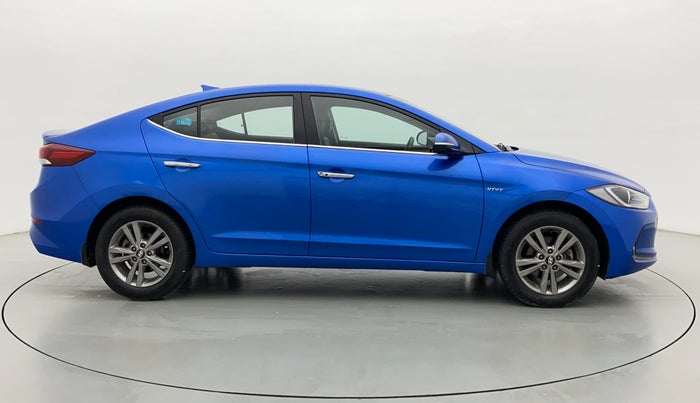 2016 Hyundai New Elantra 2.0 SX AT PETROL, Petrol, Automatic, 39,077 km, Right Side View