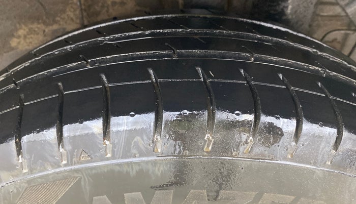 2018 Hyundai Elite i20 MAGNA EXECUTIVE 1.2, Petrol, Manual, 58,858 km, Left Rear Tyre Tread