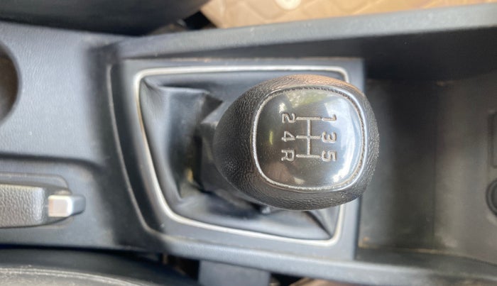 2018 Hyundai Elite i20 MAGNA EXECUTIVE 1.2, Petrol, Manual, 58,858 km, Gear Lever