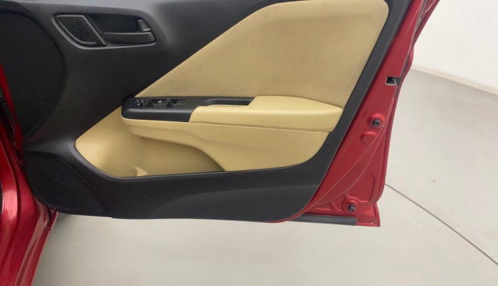 2022 Honda City 1.5L I-VTEC SV, Petrol, Manual, 25,656 km, Driver Side Door Panels Control