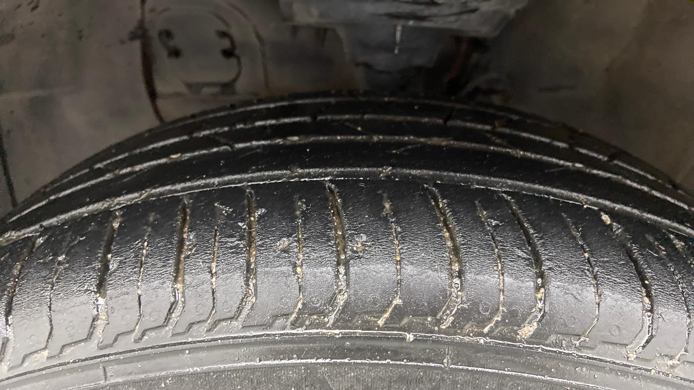 2018 Hyundai Elite i20 ASTA 1.2 (O), Petrol, Manual, 91,609 km, Left Front Tyre Tread
