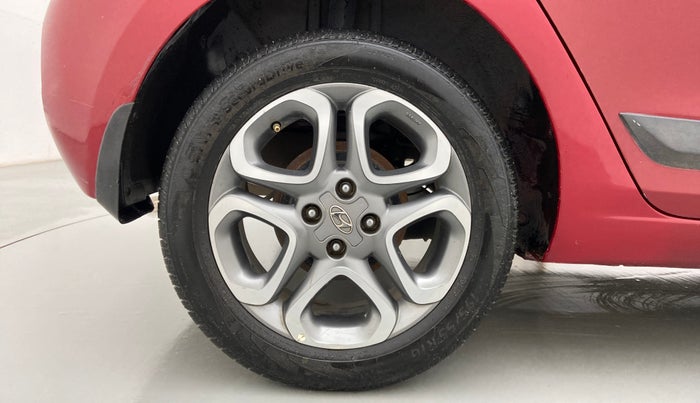 2018 Hyundai Elite i20 ASTA 1.2 (O), Petrol, Manual, 91,609 km, Right Rear Wheel