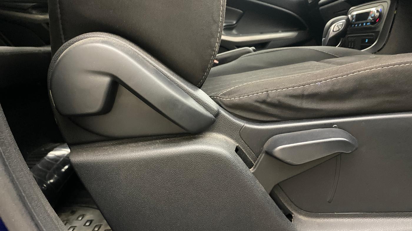 2018 Ford Ecosport TREND + 1.5L PETROL AT, Petrol, Automatic, 88,638 km, Driver Side Adjustment Panel