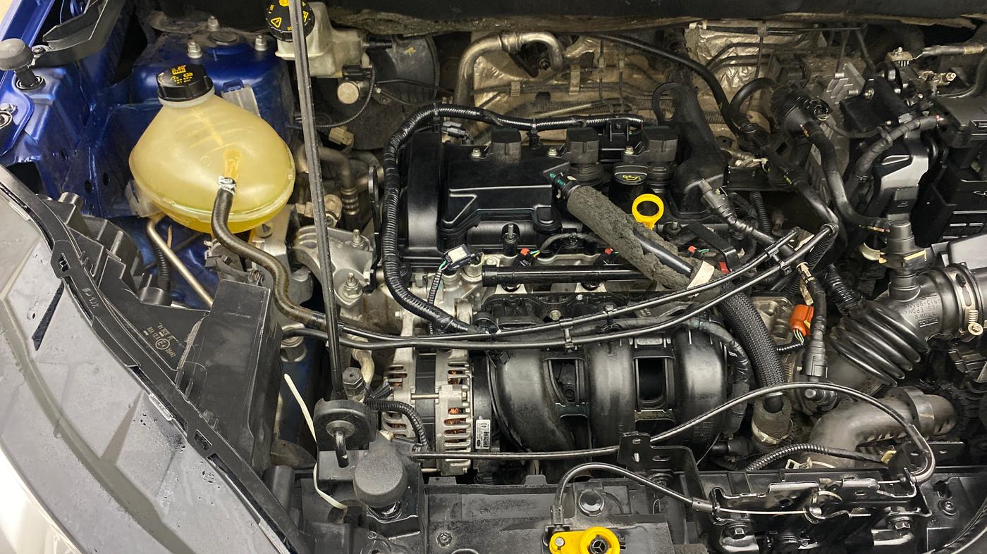 2018 Ford Ecosport TREND + 1.5L PETROL AT, Petrol, Automatic, 88,638 km, Engine View - Right
