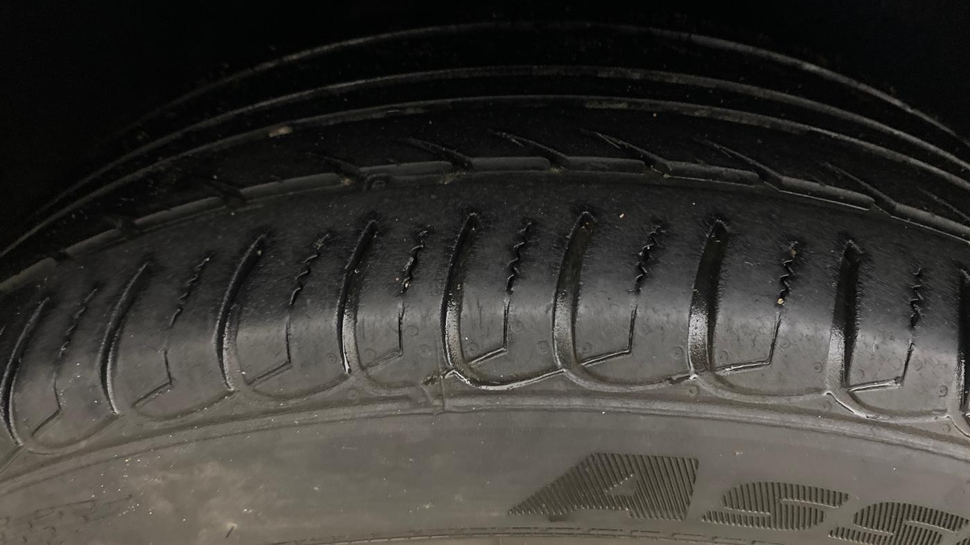 2018 Ford Ecosport TREND + 1.5L PETROL AT, Petrol, Automatic, 88,638 km, Right Rear Tyre Tread