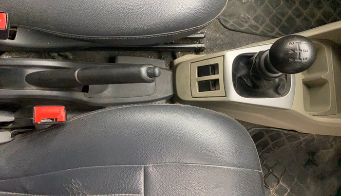 2016 Maruti Alto K10 VXI, Petrol, Manual, 69,833 km, Gear Lever