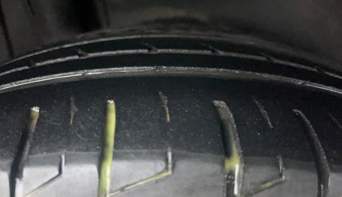 2019 Maruti S Cross ALPHA 1.3, Diesel, Manual, 74,031 km, Right Rear Tyre Tread