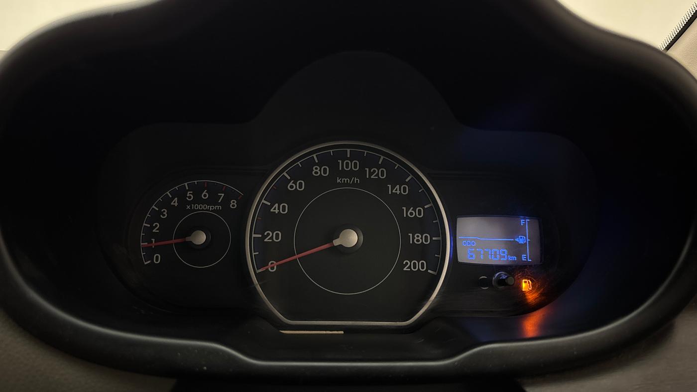 2014 Hyundai i10 SPORTZ 1.1, Petrol, Manual, 67,683 km, Odometer Image