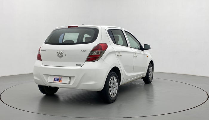 2011 Hyundai i20 MAGNA 1.2, Petrol, Manual, 1,23,488 km, Right Back Diagonal
