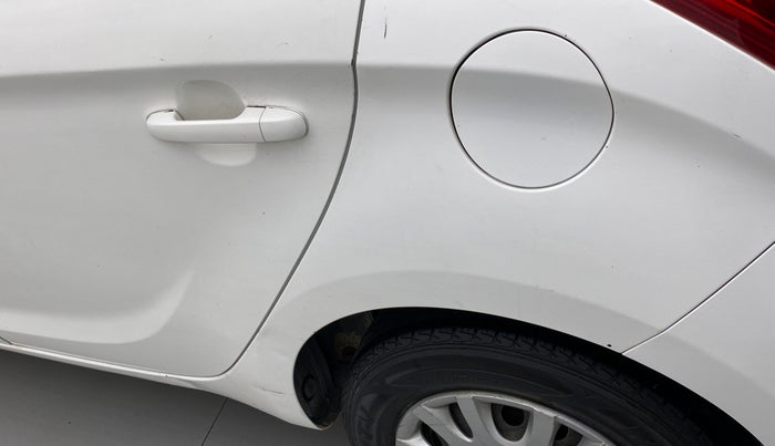 2011 Hyundai i20 MAGNA 1.2, Petrol, Manual, 1,23,488 km, Left quarter panel - Slightly dented