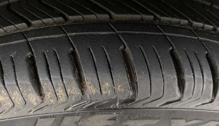 2019 Hyundai Elite i20 ASTA (O) CVT, Petrol, Automatic, 36,036 km, Left Front Tyre Tread