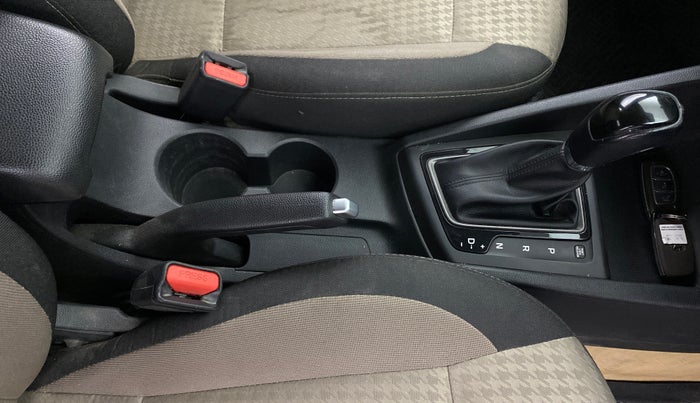 2019 Hyundai Elite i20 ASTA (O) CVT, Petrol, Automatic, 36,036 km, Gear Lever