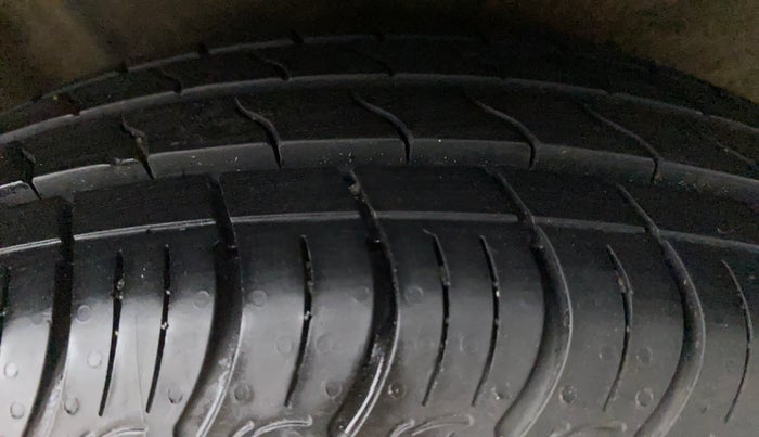 2022 Maruti New Wagon-R ZXI 1.2, Petrol, Manual, 4,855 km, Right Rear Tyre Tread