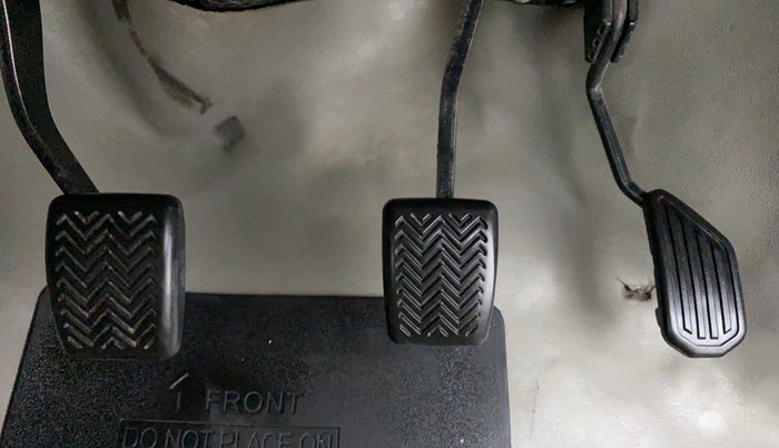 2014 Toyota Etios VX D, Diesel, Manual, 65,922 km, Pedals