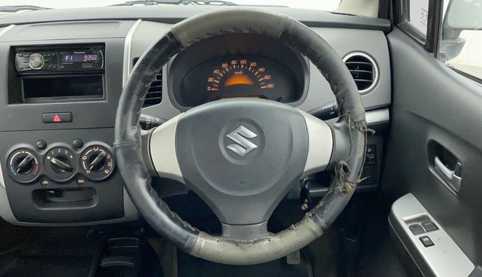 2010 Maruti Wagon R 1.0 LXI, Petrol, Manual, 48,860 km, Steering Wheel Close Up