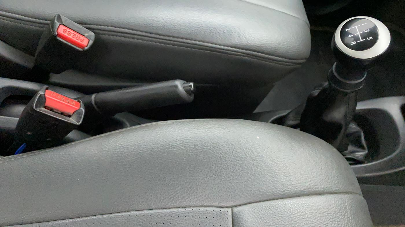 2010 Maruti Wagon R 1.0 LXI, Petrol, Manual, 48,860 km, Gear Lever