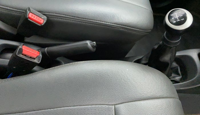 2010 Maruti Wagon R 1.0 LXI, Petrol, Manual, 48,860 km, Gear Lever
