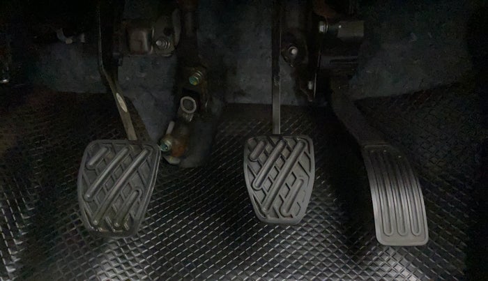 2019 Nissan Micra Active XV, Petrol, Manual, 26,274 km, Pedals