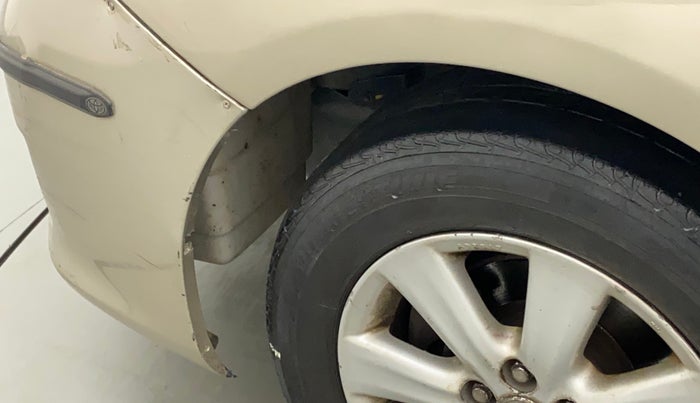 2011 Toyota Corolla Altis G CNG, CNG, Manual, 53,670 km, Left fender - Lining missing