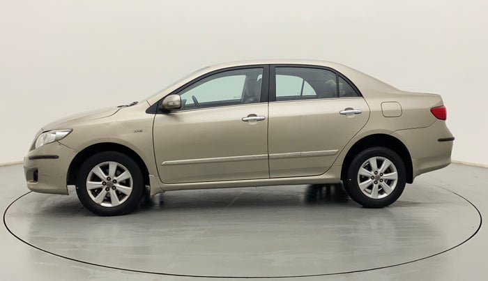 2011 Toyota Corolla Altis G CNG, CNG, Manual, 53,670 km, Left Side