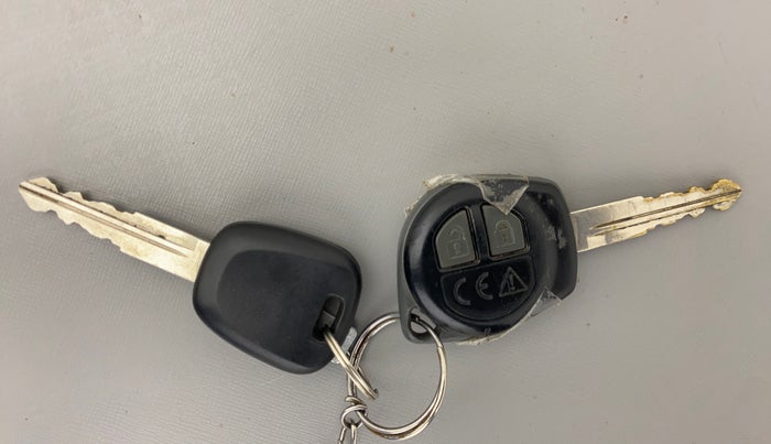 2020 Maruti S PRESSO VXI+, Petrol, Manual, 1,09,933 km, Key Close Up