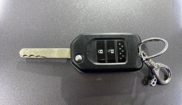 2019 Honda WR-V 1.2L I-VTEC VX MT, Petrol, Manual, 62,921 km, Key Close Up