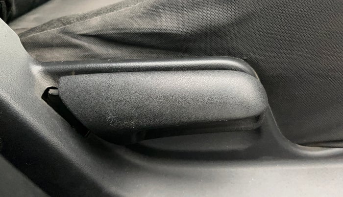 2016 Maruti Swift VXI, Petrol, Manual, 55,567 km, Driver Side Adjustment Panel