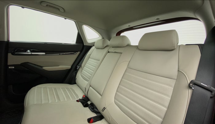 2020 KIA SELTOS 1.4 GTX+ TURBO GDI PETROL AT, Petrol, Automatic, 16,084 km, Right Side Rear Door Cabin