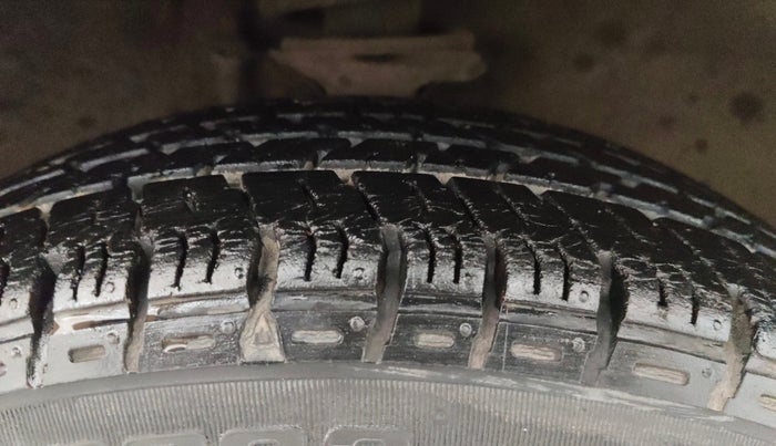 2017 Maruti Alto K10 VXI (O) AMT, Petrol, Automatic, 34,122 km, Right Front Tyre Tread