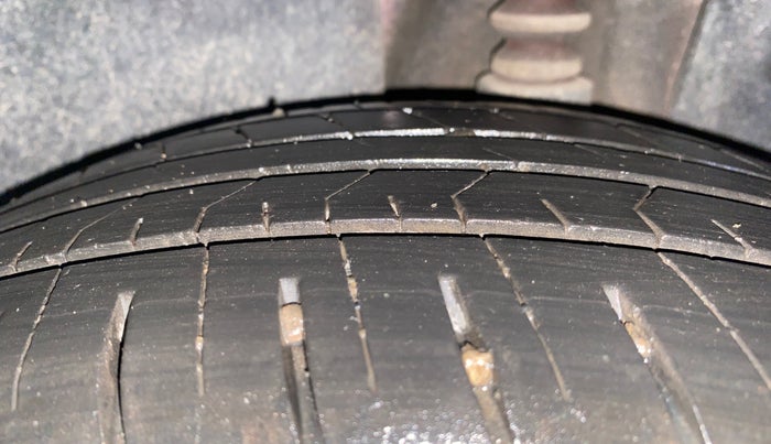 2022 Hyundai Creta SX 1.5 PETROL, Petrol, Manual, 21,712 km, Left Rear Tyre Tread