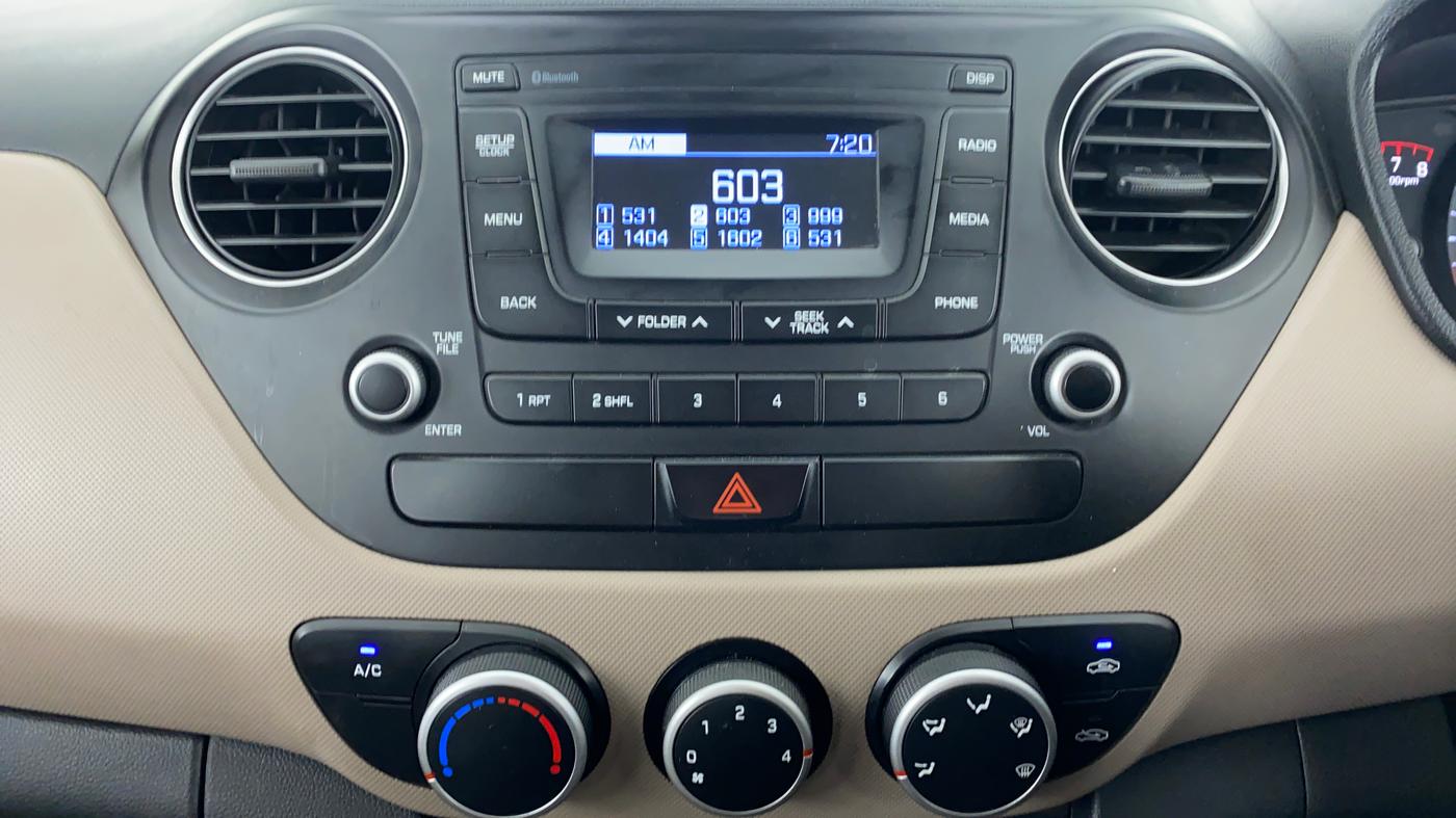 2018 Hyundai Xcent E PLUS, Petrol, Manual, 60,486 km, Air Conditioner