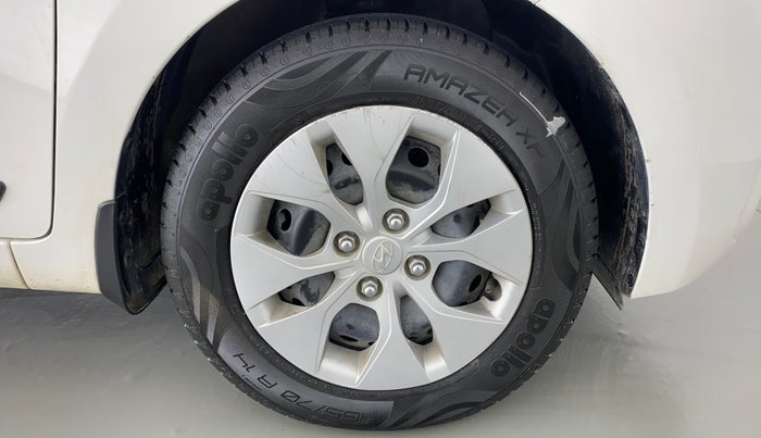 2018 Hyundai Xcent E PLUS, Petrol, Manual, 60,486 km, Right Front Wheel