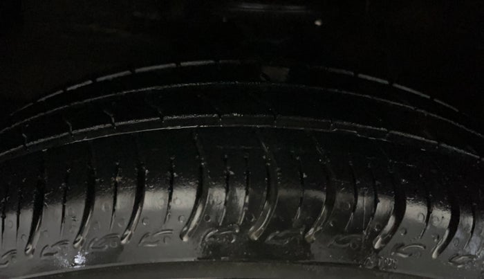 2021 Maruti S PRESSO VXI, Petrol, Manual, 18,737 km, Left Front Tyre Tread