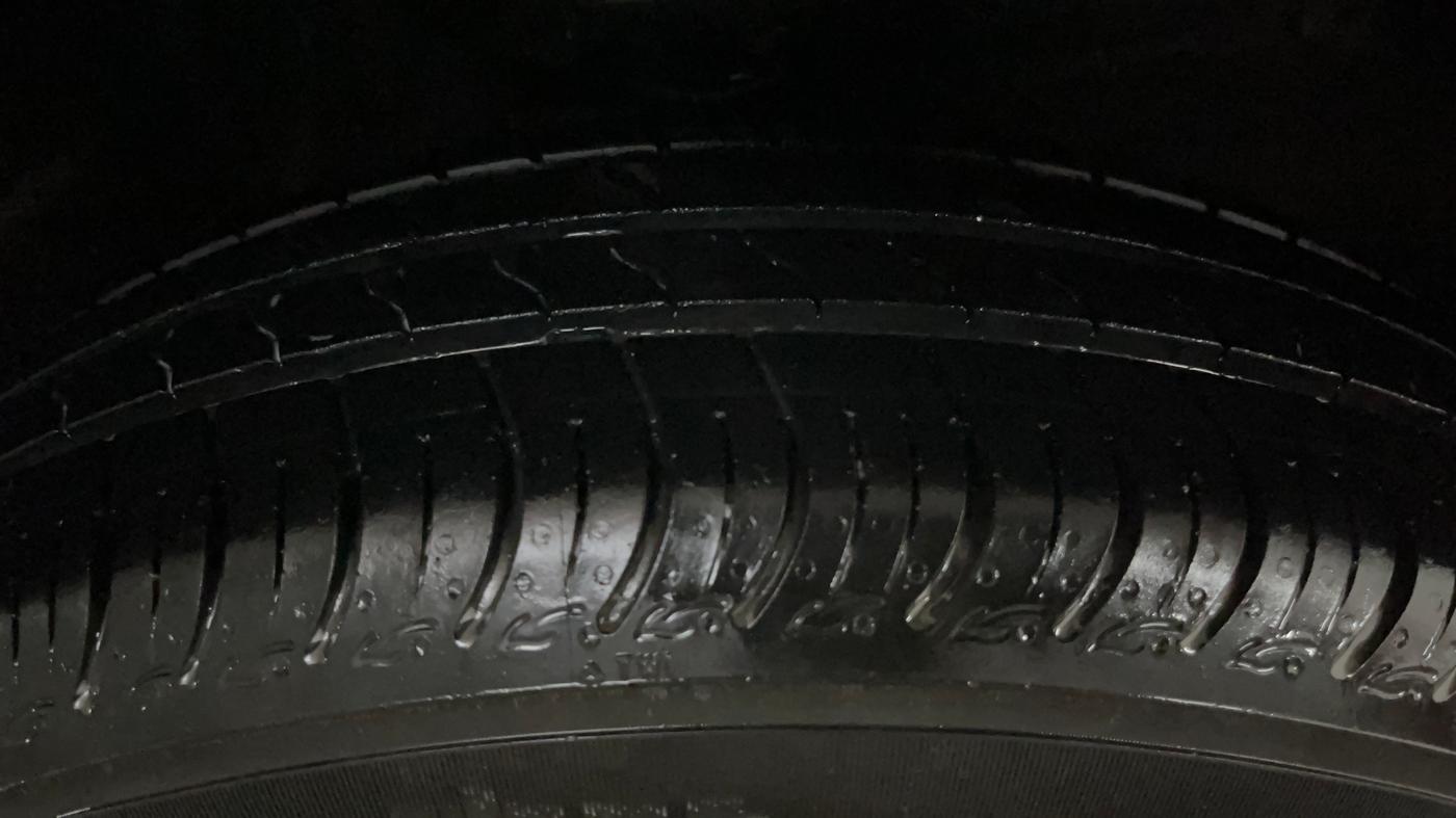 2021 Maruti S PRESSO VXI, Petrol, Manual, 18,737 km, Right Front Tyre Tread