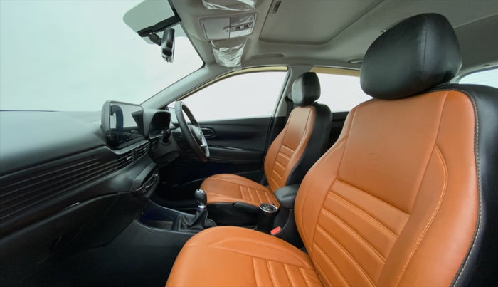 2021 Hyundai NEW I20 ASTA (O) 1.2 MT, Petrol, Manual, 9,217 km, Right Side Front Door Cabin